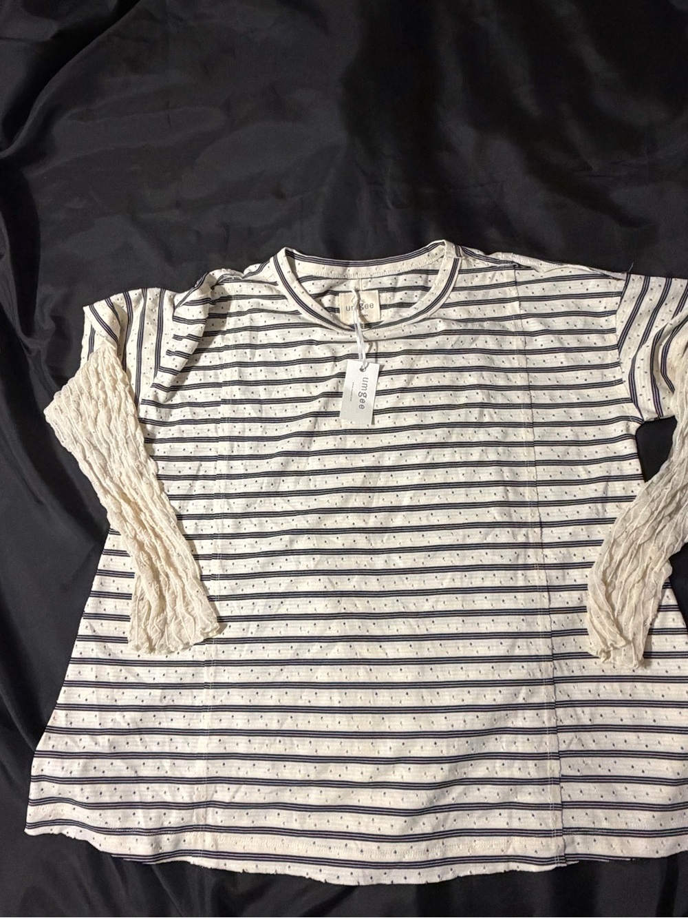 Umgee C4047 Striped Top with Sheer Textured Sleeves NWT L/XL